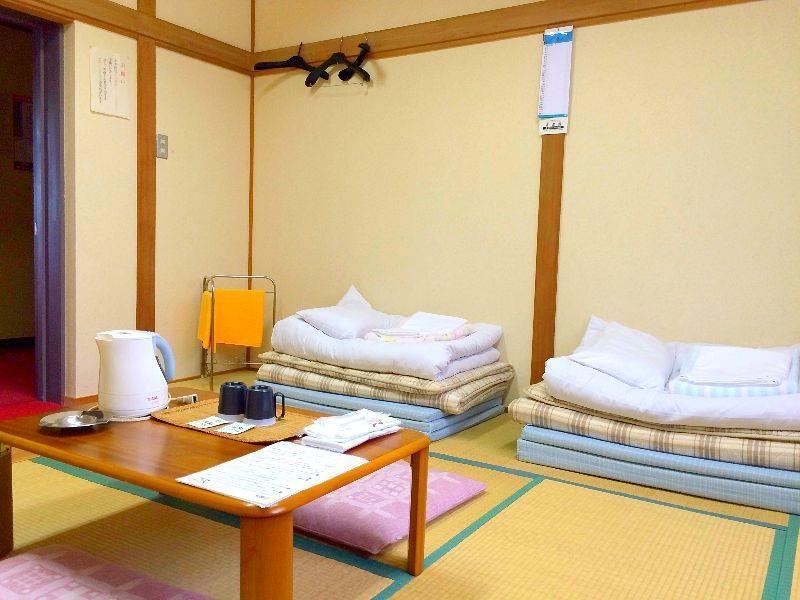 Nemuro Guest House Tokiwa Кусиро Экстерьер фото